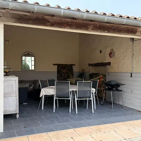 Les Portes D'aulnay De Saintonge Casa vacanze *