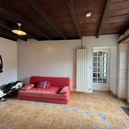 Holiday home Les Portes D'aulnay De Saintonge